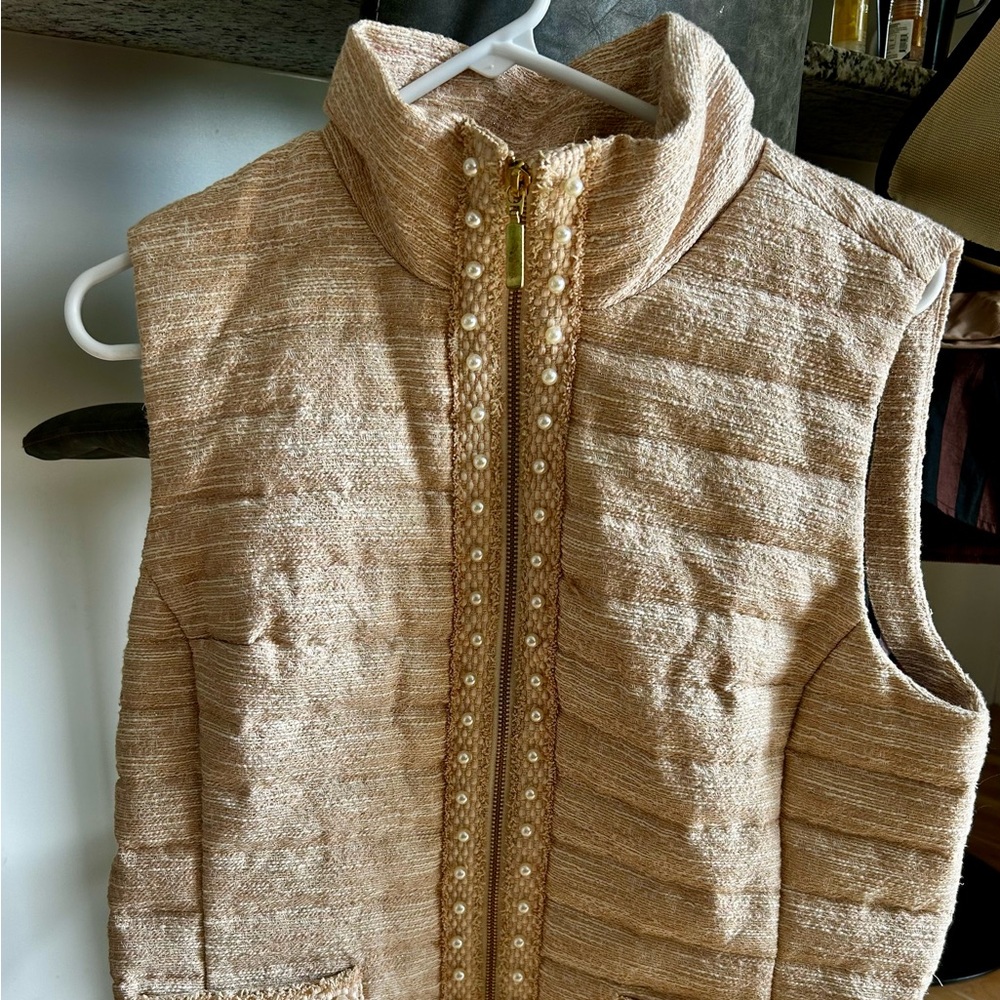 Lilly Pulitzer Beige NWOT Quilted Vest SZ LARGE